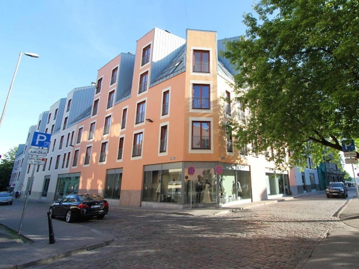 Kungu 25 Oldtown & Free Parking Lägenhet Riga Exteriör bild